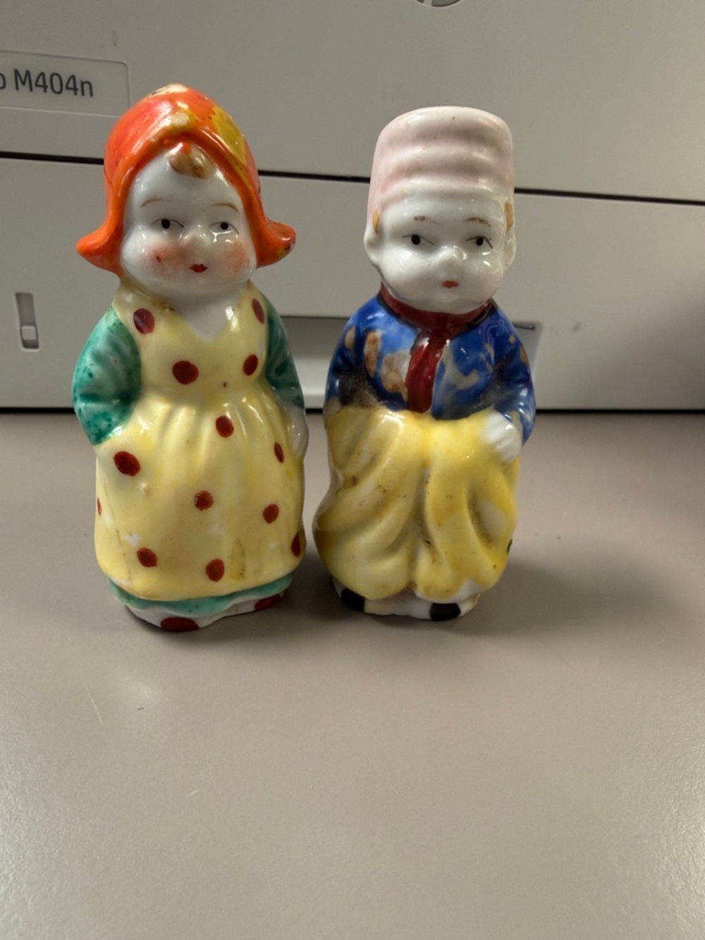Vintage Ceramic Salt & Pepper Shaker Set - Japan Dutch man and woman